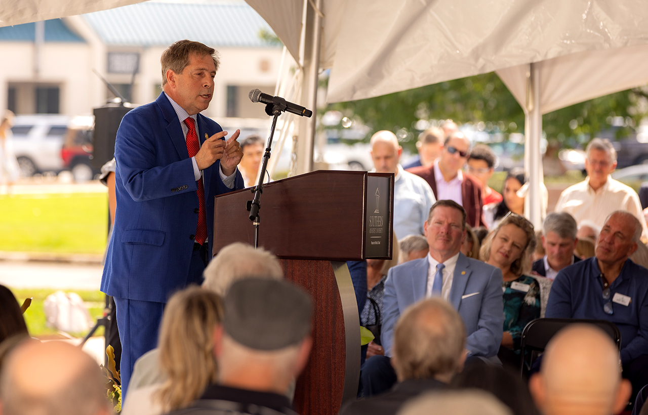 Congressman Chuck Fleischmann speaks at the Ruth McKee School of Business grand opening.