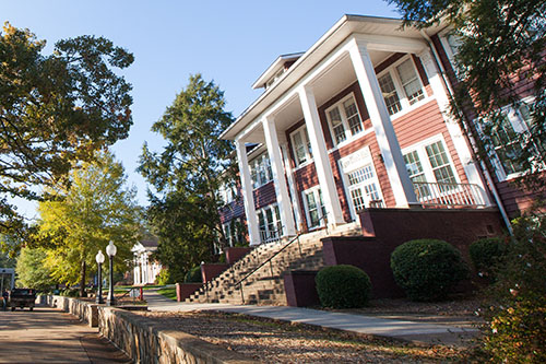 Lynn Wood Hall (engineering classrooms, labs)