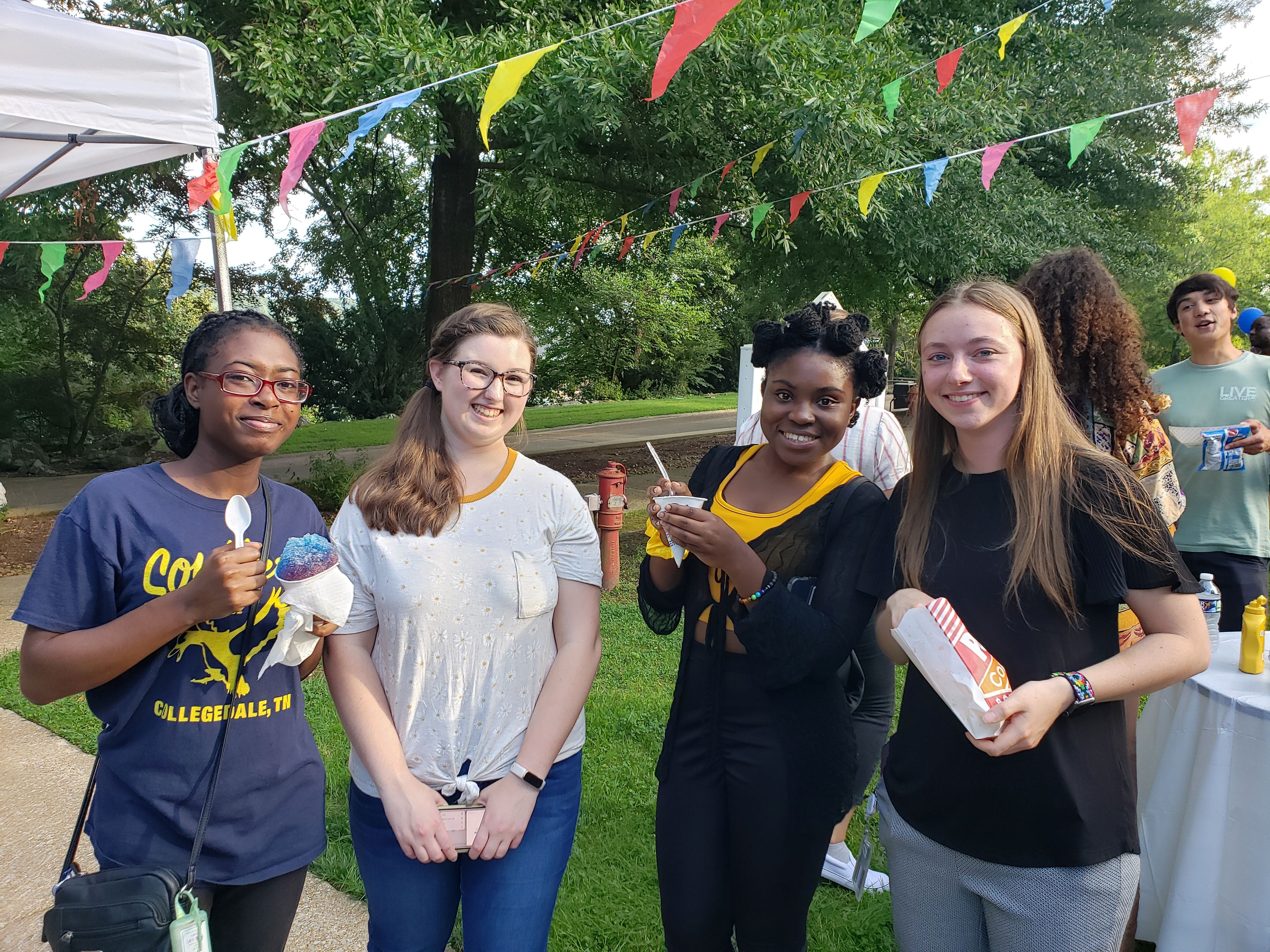 Students at Welcome Back Party
