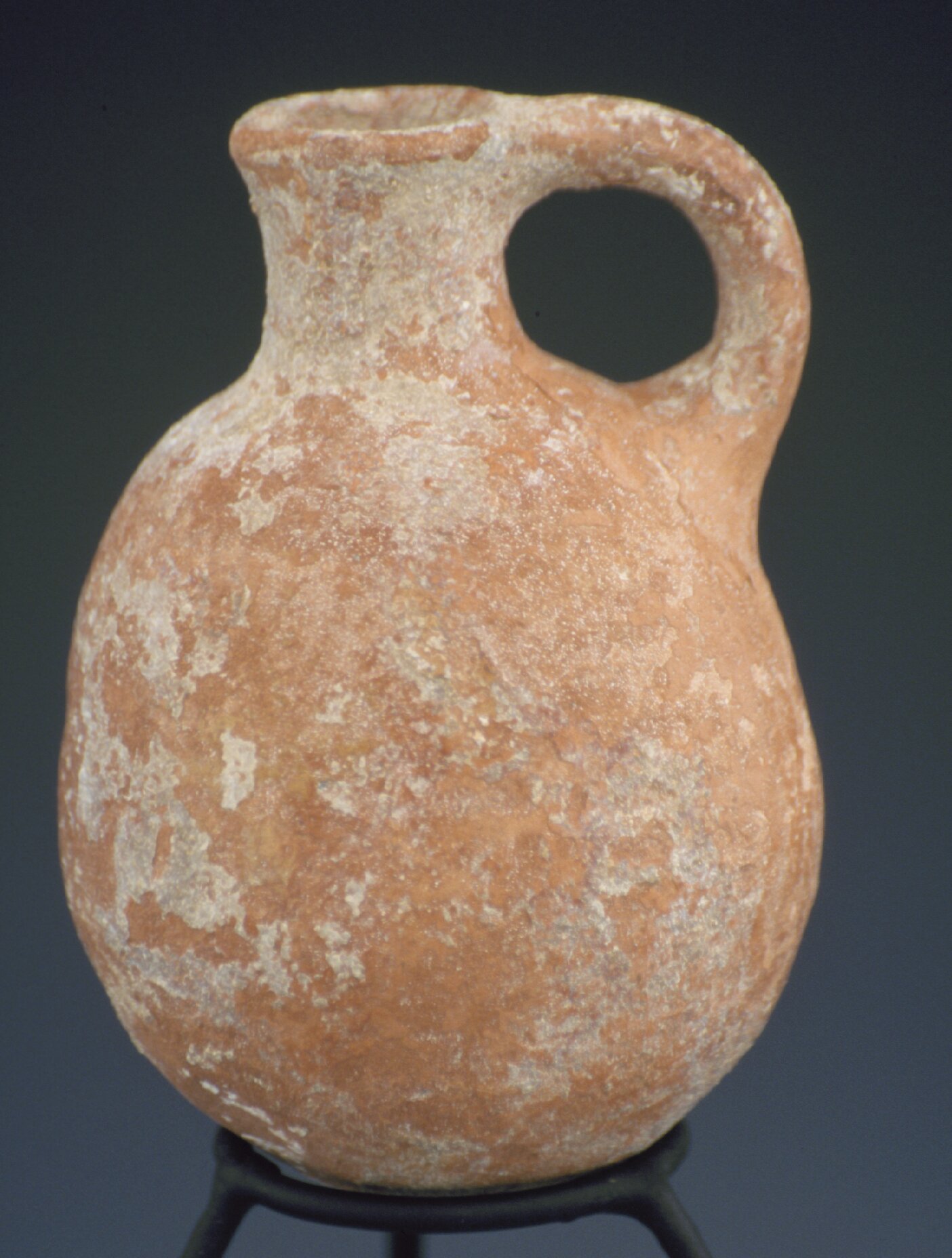 Red burnished juglet