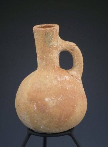 Red burnished juglet