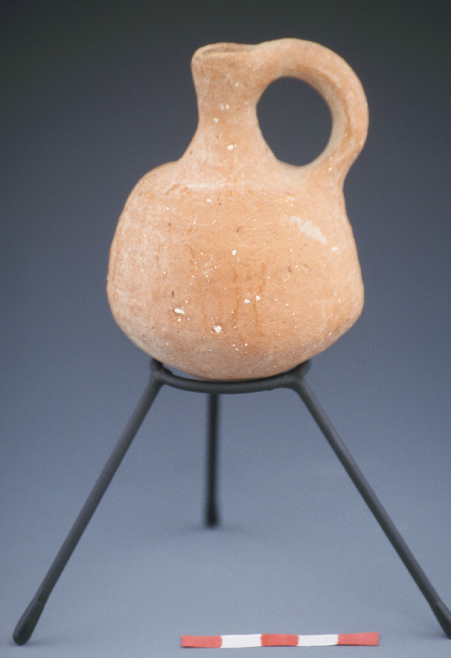 Red burnished juglet