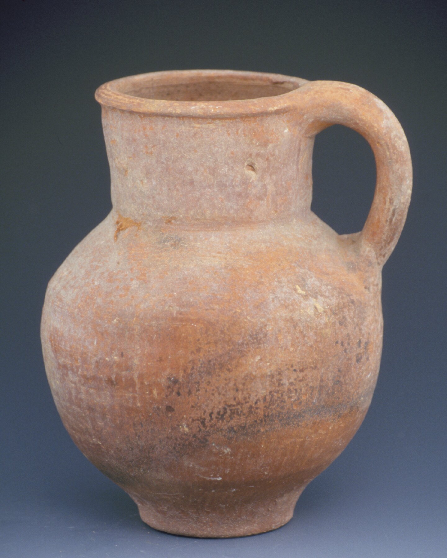 Red burnished jug