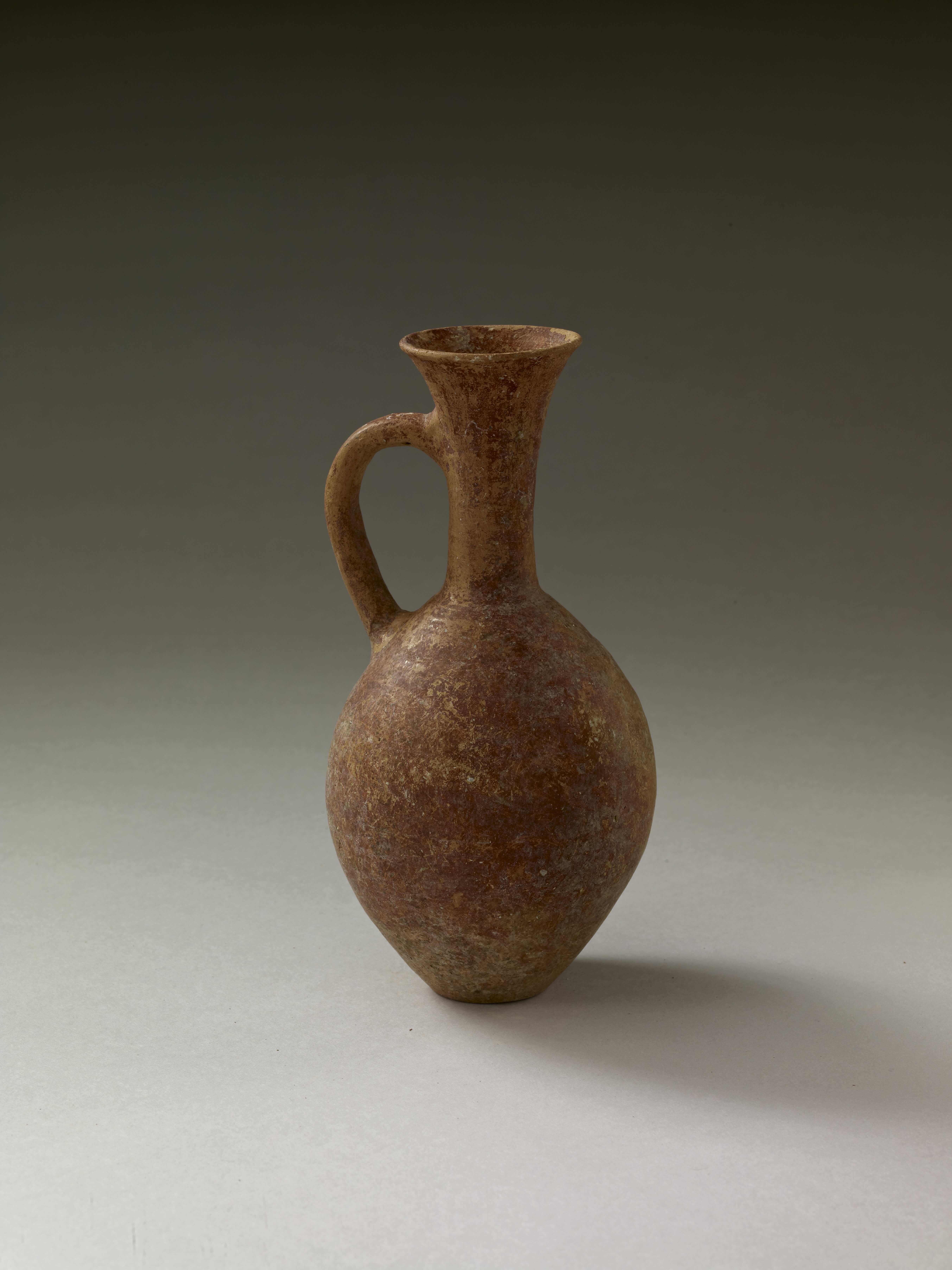 Red slipped jug