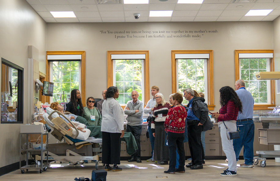 Alumni departmental open house photo