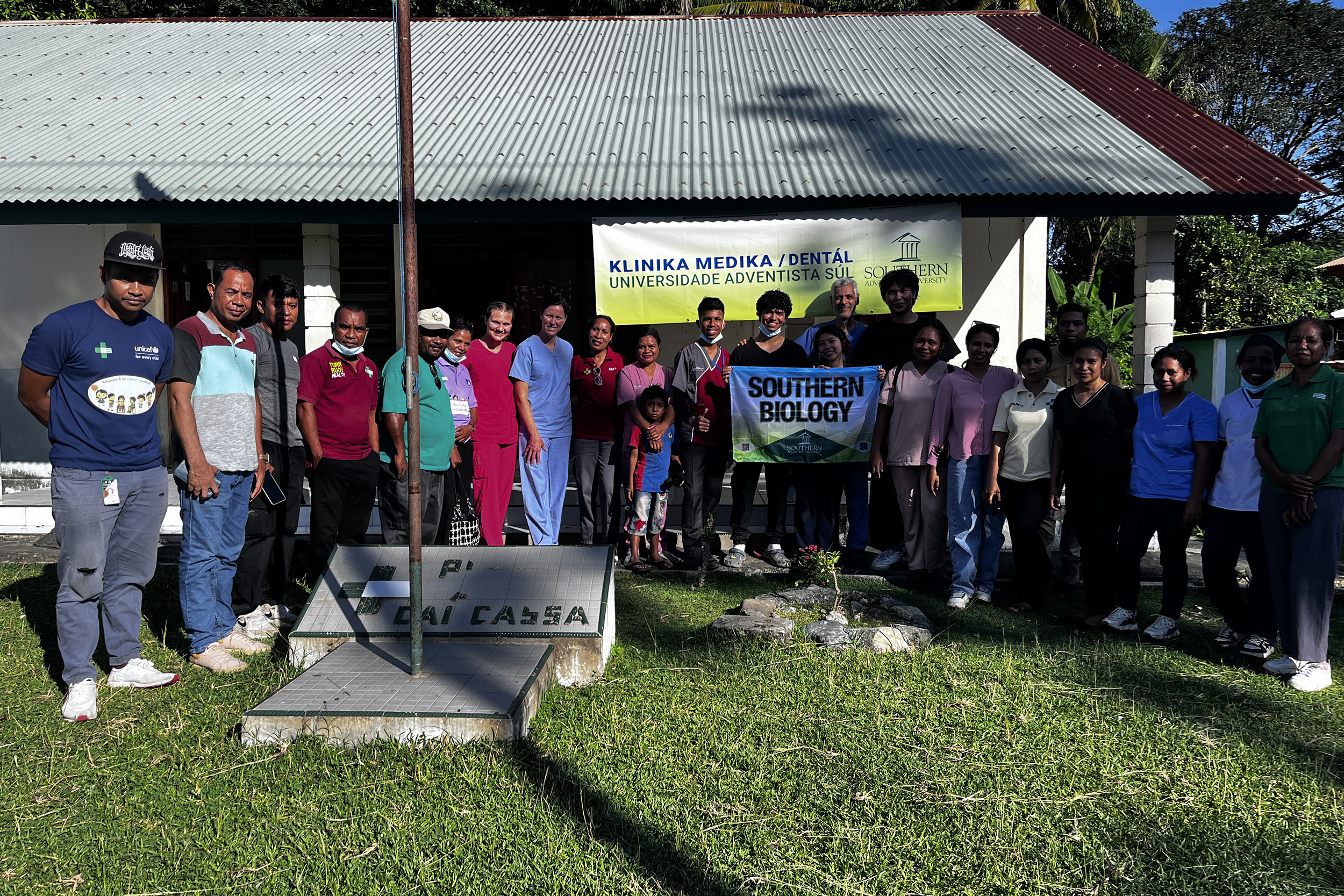 missionaries at the medical clinic